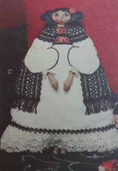 1771 VOG DOLL_02